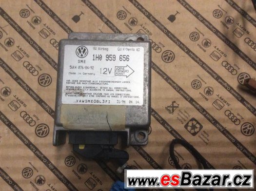 VW Golf III, Vento - jednotka airbagu, el. instalace – fotografie 2