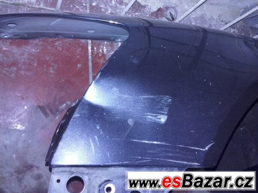levý přední blatník audi a6 4F 2007, poškozený – fotografie 4