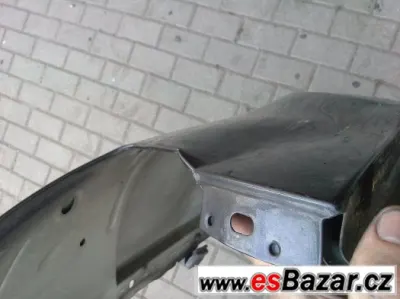 levý přední blatník audi a6 4F 2007, poškozený