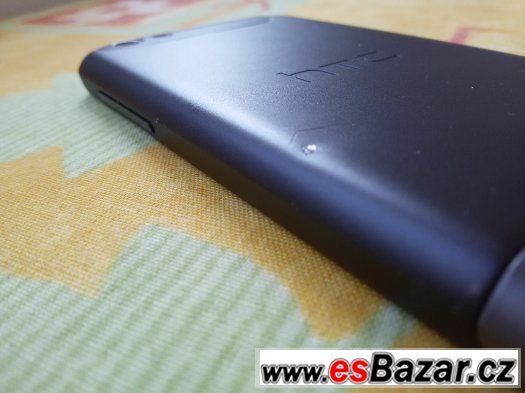 HTC One V – fotografie 4