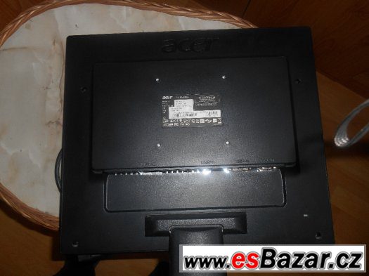 PC LCD monitor – fotografie 4