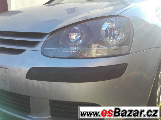 vw golf V díly z celého vozu 1,6 převodovka kapota předek – fotografie 5