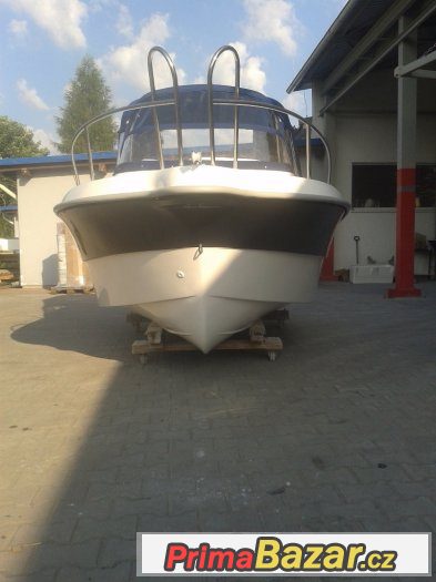 Motorovýkajutový člun Orion 460Ka SLVH – fotografie 1