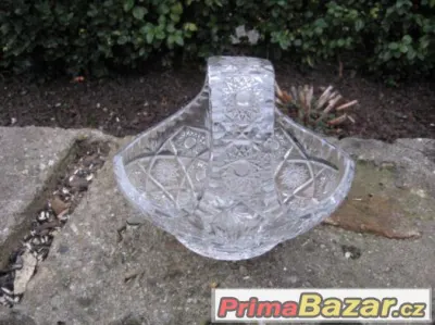 BROUŠENÝ KOŠÍČEK KŘIŠTÁL VĚTŠÍ