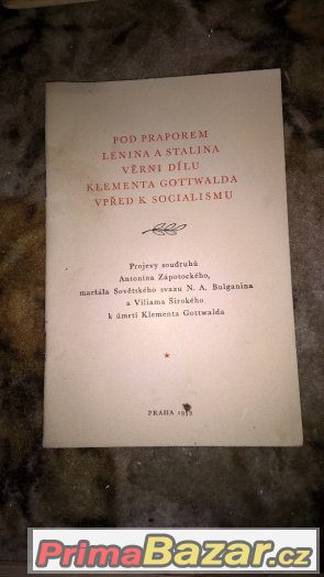 knihy KSČ – fotografie 4