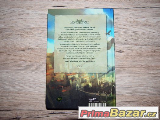 Koruna tří: Prokletý král – fotografie 2