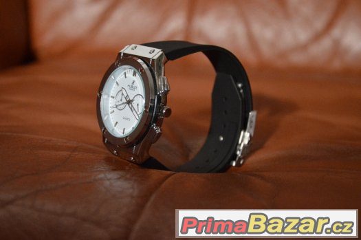 moderní hodinky Hublot – fotografie 2