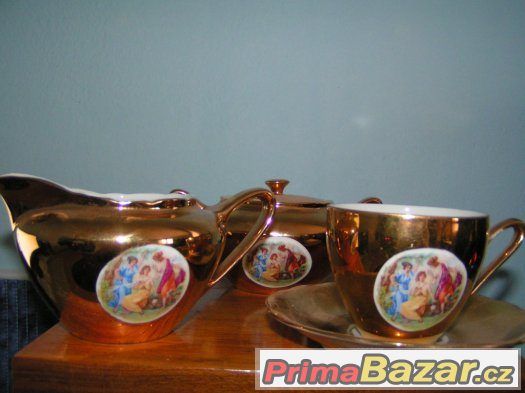 Zlacený porcelánový servis – fotografie 3
