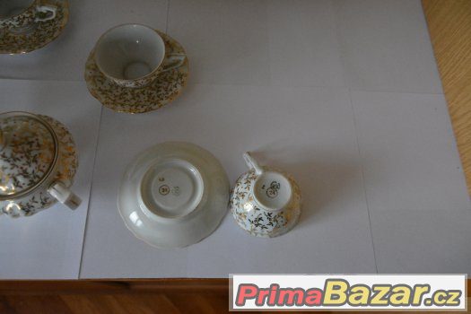 Zlacený porcelánový servis – fotografie 5