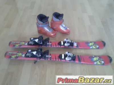 dětské lyže 90 cm + lyžáky + přilba