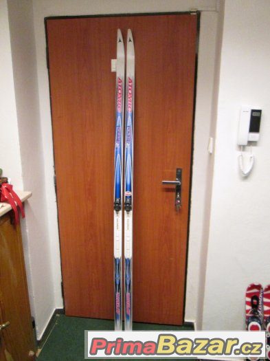 běžky  ATOMIC   195 cm. – fotografie 1