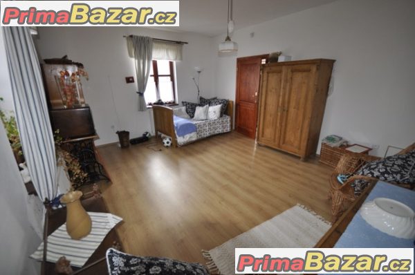 Prodám dům u Prahy – fotografie 5