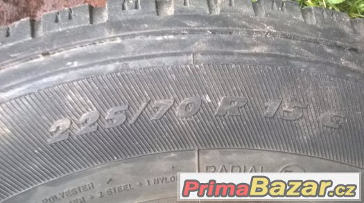 Zimní M+S 225/70R 15C. – fotografie 3