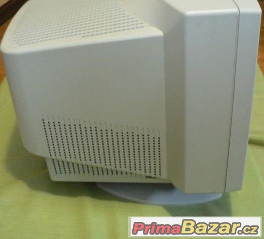 Monitor Sony Trinitron 17" – fotografie 2