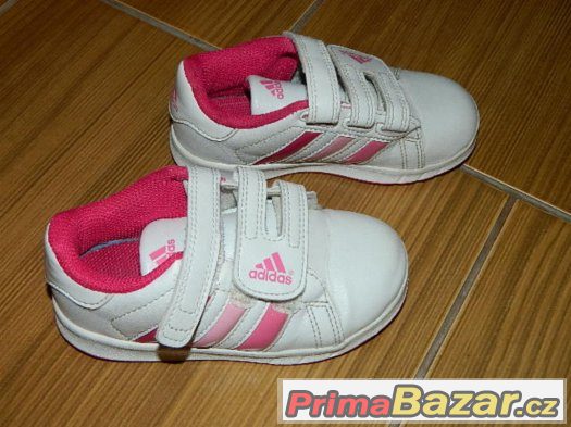 ADIDAS dívčí tenisky, botasky VELKÁ SLEVA – fotografie 1