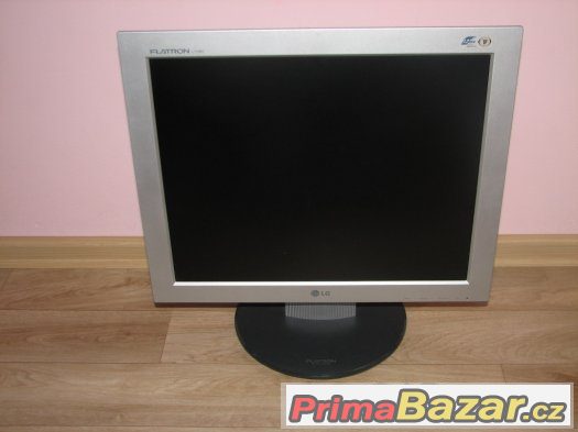 17" LCD MONITOR LG FLATRON L1730S – fotografie 1