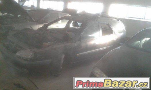 Renault Laguna-Náhradní díly – fotografie 3