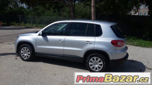 VW Tiguan 2011 diesel plná výbava, kůže, kamera, xenony... – fotografie 2
