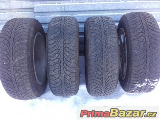 Sada zimní pneu 195/65R15 + alu kola – fotografie 2