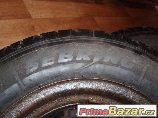 Zimní pneu s diskama na Škoda 1000 MB, Škoda 100 L-135 L – fotografie 2