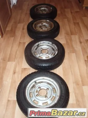 Zimní pneu s diskama na Škoda 1000 MB, Škoda 100 L-135 L