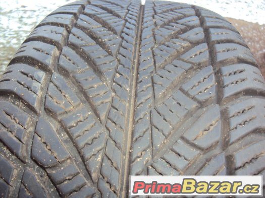 4 zimni pneu 205/55/16 Goodyear  7mm – fotografie 1