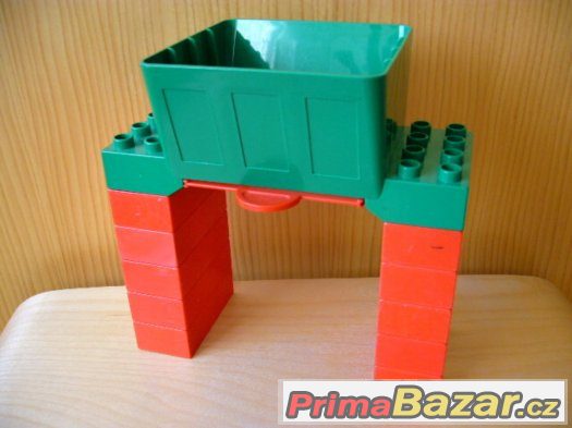 Lego duplo Z násypka + 10 kostek 2x4 nopy – fotografie 1