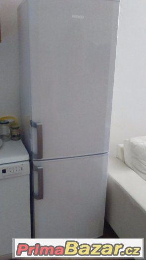 Beko CS234020 – fotografie 1