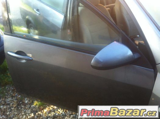 Primera p12. 2,2 DI. 93. Kw r.v 2003 – fotografie 1