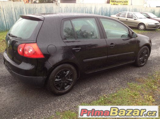 VW Golf V  1.6 FSI 85kW 6 st – fotografie 4