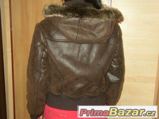 Zimní koženkavá bunda s beránkem PRSA 53cm – fotografie 2