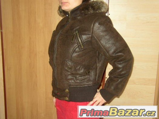 Zimní koženkavá bunda s beránkem PRSA 53cm – fotografie 3