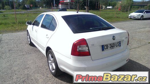 Škoda Octavia II sedan – fotografie 4