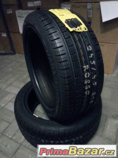 Pneu Pirelli 245/45 R18 Rosso ZR 100XL – fotografie 1