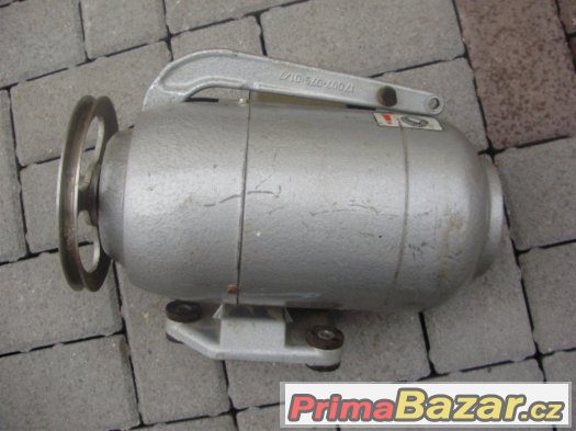 motor – fotografie 2