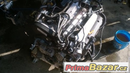 Motor Octavia RS 1.8T 132kw AUQ – fotografie 1