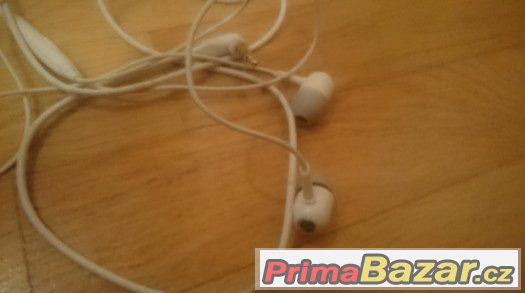 Sluchátka Sony-​Ericsson stereo, Jack 3,5 mm – fotografie 1