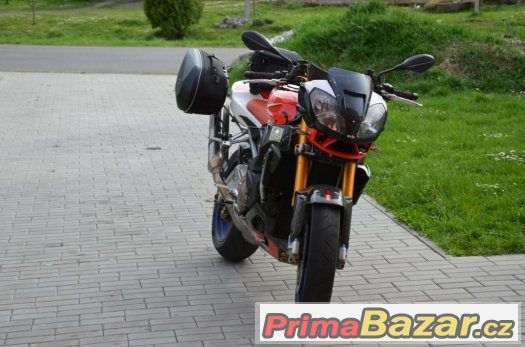 Aprilia Tuono Factory – fotografie 3