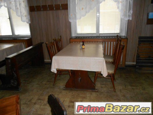 Stůl 150x80 a 2 lavice masiv – fotografie 2
