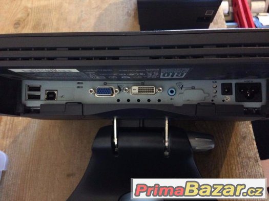 15" Dotykovy Touchscreen LCD monitor ELO ET1529L – fotografie 2