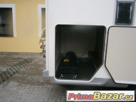 prodám obytné auto Roller Team garage S – fotografie 5