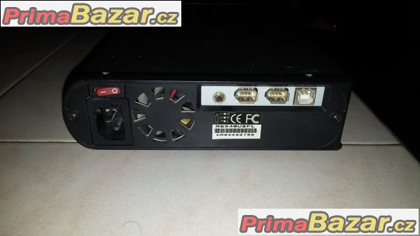 Externí box 5,25" + 200GB HDD – fotografie 2