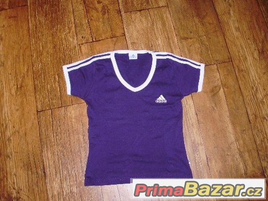 Adidas-M – fotografie 1