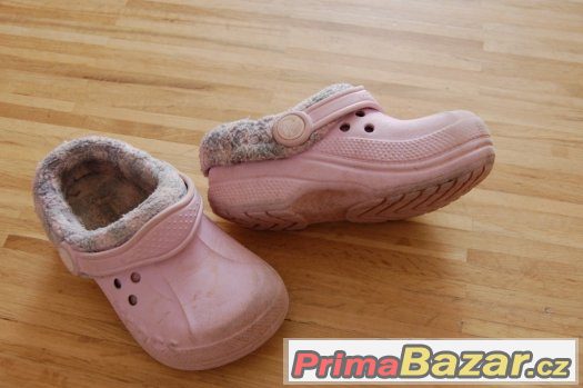 Cvičky a crocs vel. 26 – fotografie 2