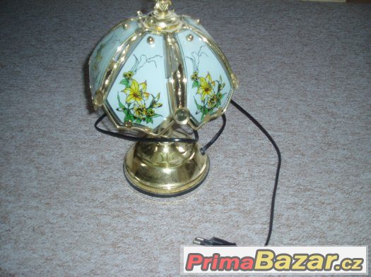 Dotyková stolní lampa – fotografie 2