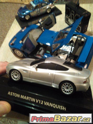 Modely aut – fotografie 1