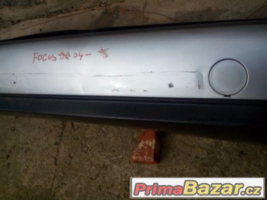 Zadní nárazník originál Ford Focus 2004+ comb – fotografie 1