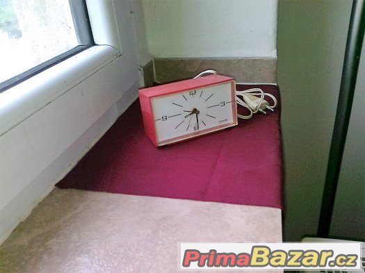 Prodám 2 retro budíky 70 léta – fotografie 2