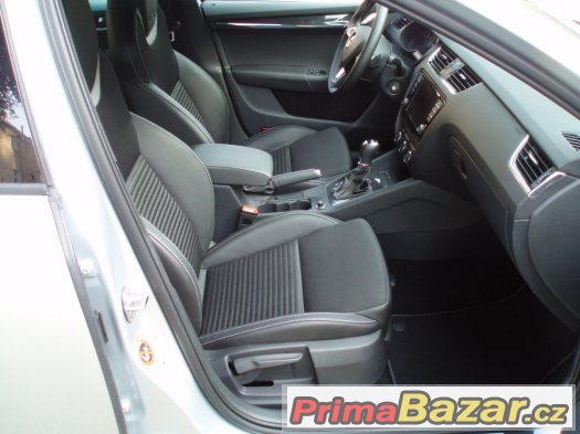 Škoda Octavia III 2,0 TSI RS DSG, 2014, 30.000km – fotografie 5