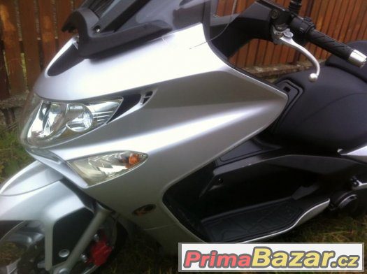 Kymco Xciting 500R – fotografie 2